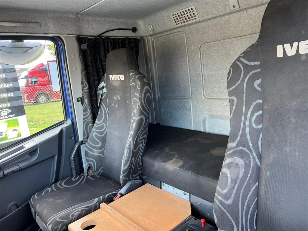 Transporter lastebil Iveco Euro Cargo 120 E22: bilde 9 Transporter lastebil Iveco Euro Cargo 120 E22: bilde 9