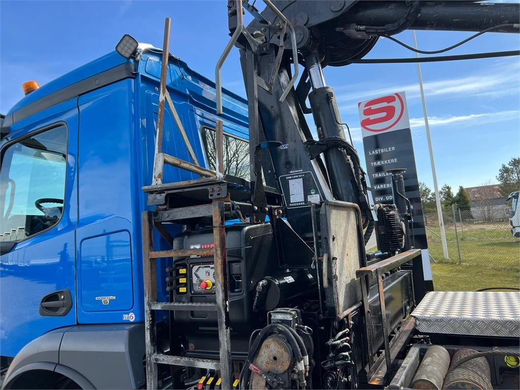 Mercedes-Benz Antos 2546 - Hiab 192 E kran - Liftdumper lastebil: bilde 4 Mercedes-Benz Antos 2546 - Hiab 192 E kran - Liftdumper lastebil: bilde 4