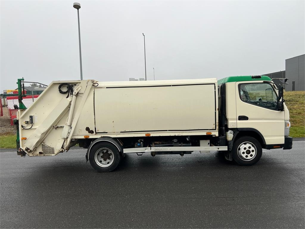 Mitsubishi Fuso CANTER 9C18 - Søppelbil: bilde 4 Mitsubishi Fuso CANTER 9C18 - Søppelbil: bilde 4