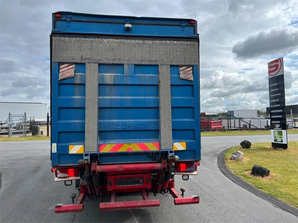 Scania P320 DB 4x2 MLB - low entry - Skapbil: bilde 3 Scania P320 DB 4x2 MLB - low entry - Skapbil: bilde 3