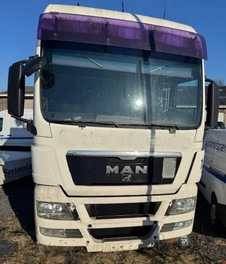 MAN TGX 18-440 4x2 LLS-U mega - Trekkvogn: bilde 1 MAN TGX 18-440 4x2 LLS-U mega - Trekkvogn: bilde 1