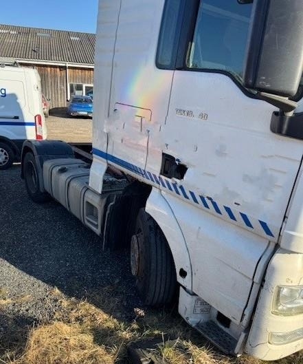 MAN TGX 18-440 4x2 LLS-U mega - Trekkvogn: bilde 2 MAN TGX 18-440 4x2 LLS-U mega - Trekkvogn: bilde 2