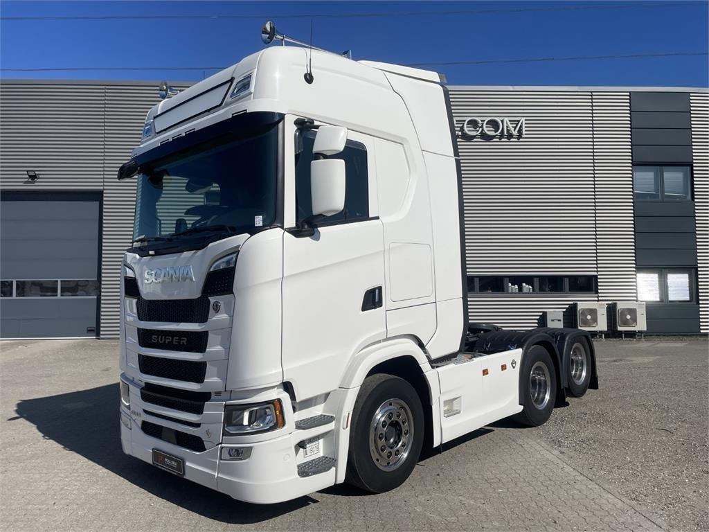Scania S660 A 6x2 NB 2950 - Trekkvogn: bilde 4 Scania S660 A 6x2 NB 2950 - Trekkvogn: bilde 4