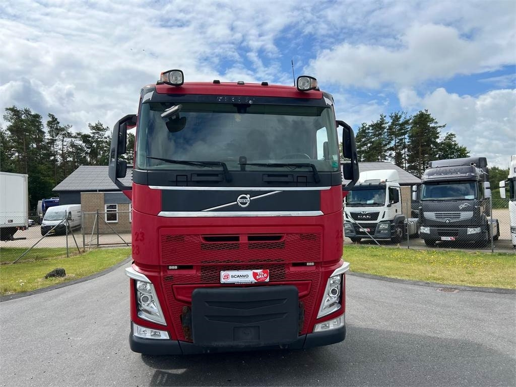 Volvo FH500 8x4 Tridempucher - Liftdumper lastebil: bilde 3 Volvo FH500 8x4 Tridempucher - Liftdumper lastebil: bilde 3