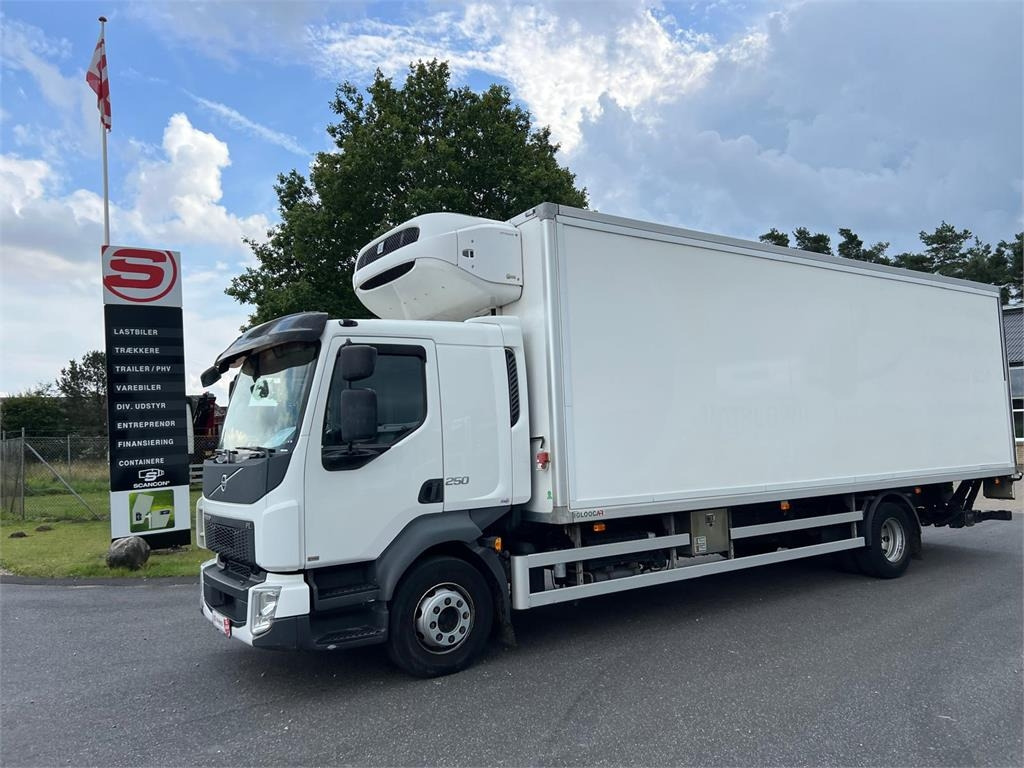 Volvo FL 250 16 ton - Lastebil med kjøl: bilde 1 Volvo FL 250 16 ton - Lastebil med kjøl: bilde 1