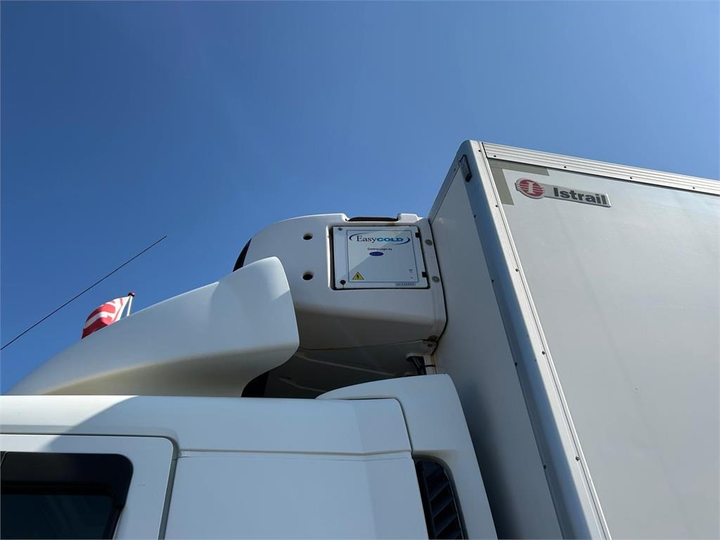 Volvo FL 280 (12 ton) Dobbelt compartment - Lastebil med kjøl: bilde 3 Volvo FL 280 (12 ton) Dobbelt compartment - Lastebil med kjøl: bilde 3