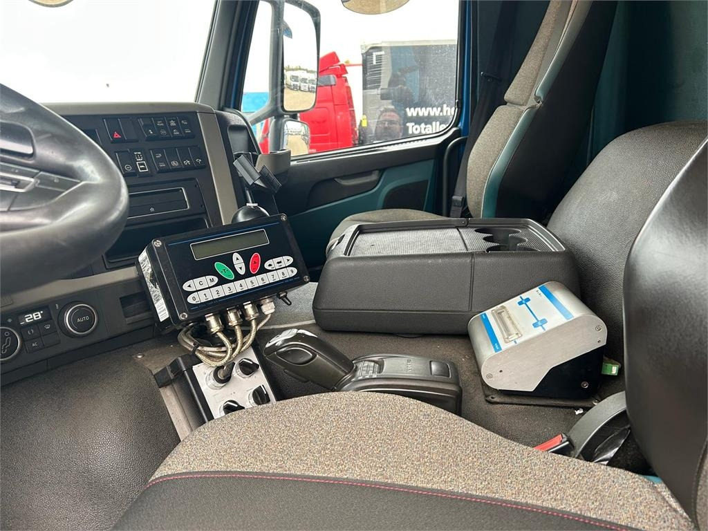 Volvo FM420 8x2*6 Trippel NTM 25m3  - Søppelbil: bilde 3 Volvo FM420 8x2*6 Trippel NTM 25m3  - Søppelbil: bilde 3