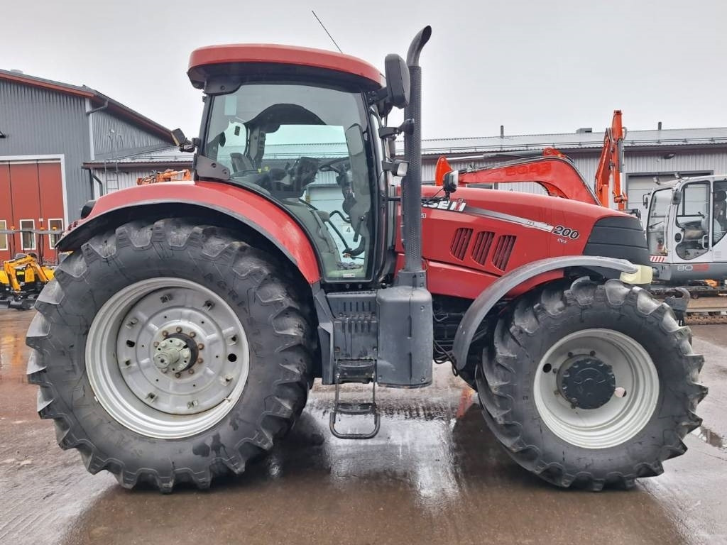 Case IH PUMA 200CXV ETUNOSTOLAITTEET  - Traktor: bilde 5 Case IH PUMA 200CXV ETUNOSTOLAITTEET  - Traktor: bilde 5