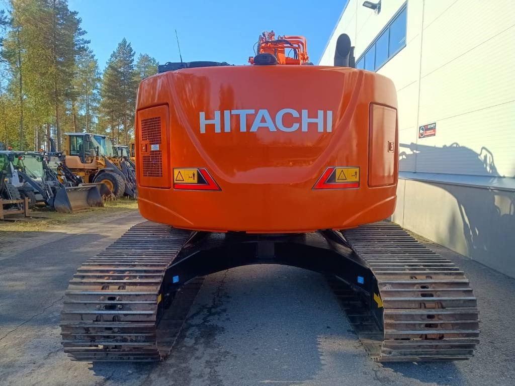 Hitachi MYYTY! SOLD! ZX225USLC-7 -STAGE V- - Beltegraver: bilde 4 Hitachi MYYTY! SOLD! ZX225USLC-7 -STAGE V- - Beltegraver: bilde 4