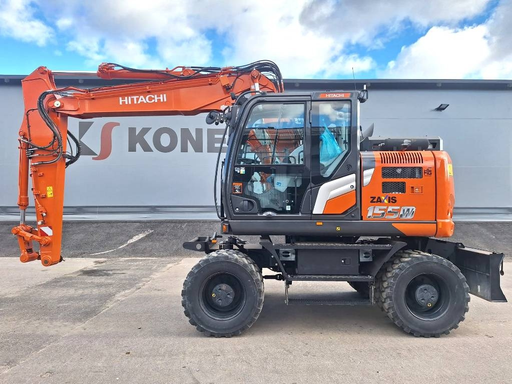 Hitachi ZX155W-7 -STAGE 5- VÄHÄN AJETTU  - Hjulgraver: bilde 1 Hitachi ZX155W-7 -STAGE 5- VÄHÄN AJETTU  - Hjulgraver: bilde 1