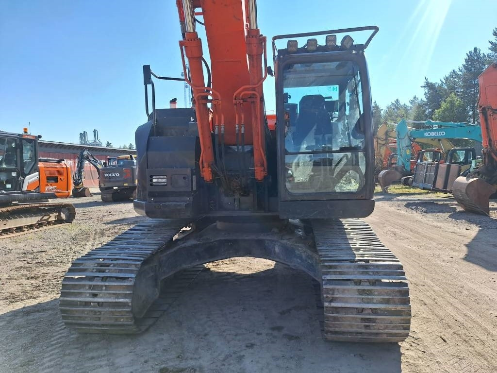 Hitachi ZX225USLC-5 - Beltegraver: bilde 4 Hitachi ZX225USLC-5 - Beltegraver: bilde 4