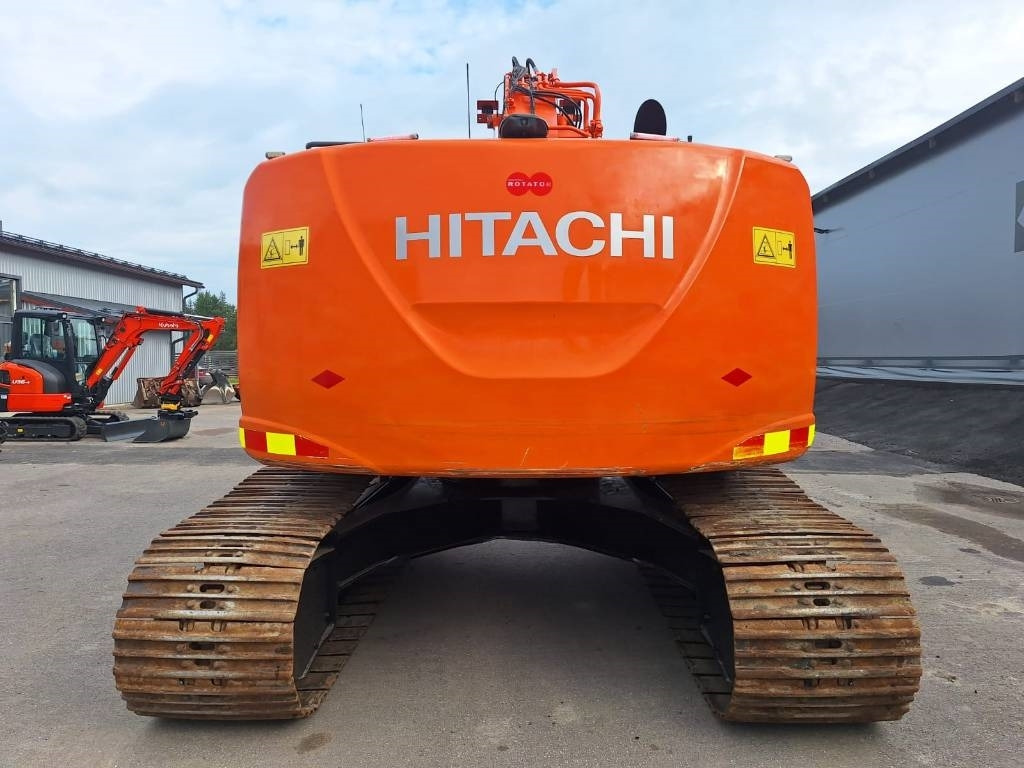 Hitachi ZX225USLC-5 PYÖRITTÄJÄLLÄ - Beltegraver: bilde 3 Hitachi ZX225USLC-5 PYÖRITTÄJÄLLÄ - Beltegraver: bilde 3