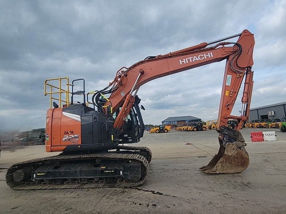 Hitachi ZX225USLC-7 - Beltegraver: bilde 2 Hitachi ZX225USLC-7 - Beltegraver: bilde 2