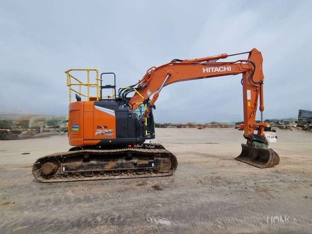 Hitachi ZX225USLC-7 - Beltegraver: bilde 2 Hitachi ZX225USLC-7 - Beltegraver: bilde 2