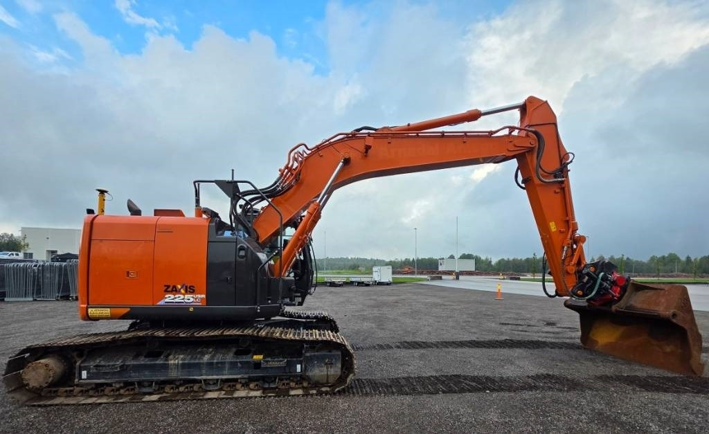 Hitachi ZX225USRLC-6 - Beltegraver: bilde 3 Hitachi ZX225USRLC-6 - Beltegraver: bilde 3