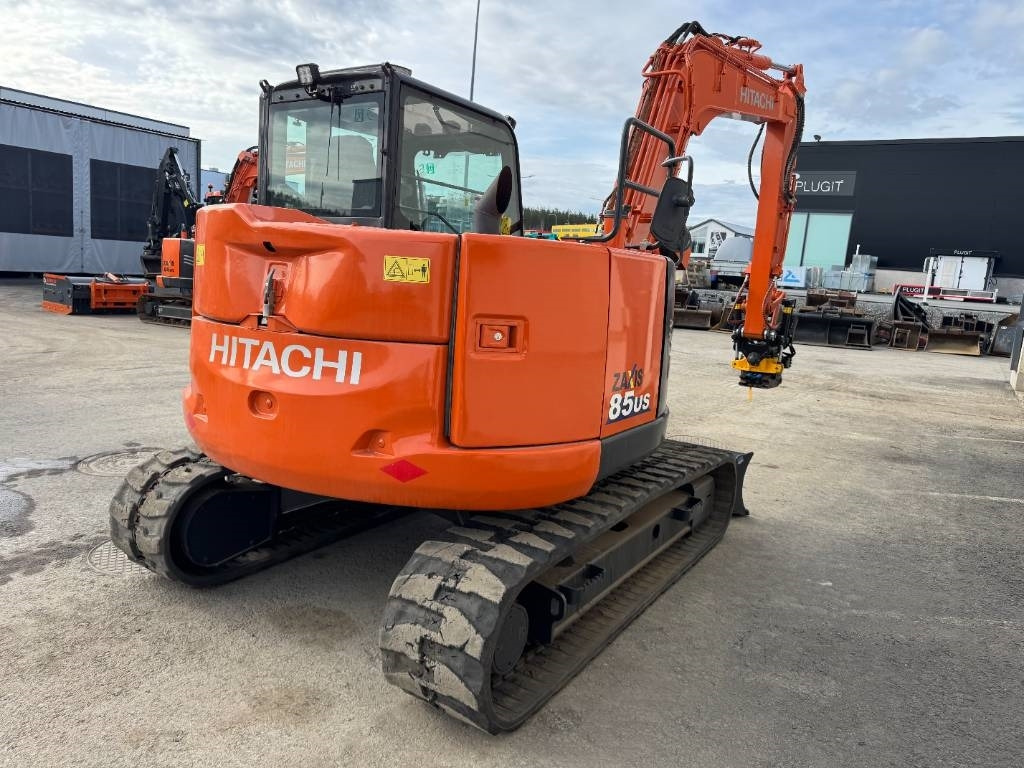 Hitachi ZX85USB-6, Uudella engcon EC209 tiltillä - Minigraver: bilde 5 Hitachi ZX85USB-6, Uudella engcon EC209 tiltillä - Minigraver: bilde 5
