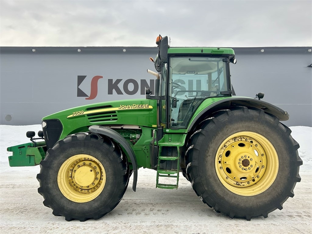John Deere MYYTY! SOLD! 7720 AUTOPOWER - Traktor: bilde 1 John Deere MYYTY! SOLD! 7720 AUTOPOWER - Traktor: bilde 1
