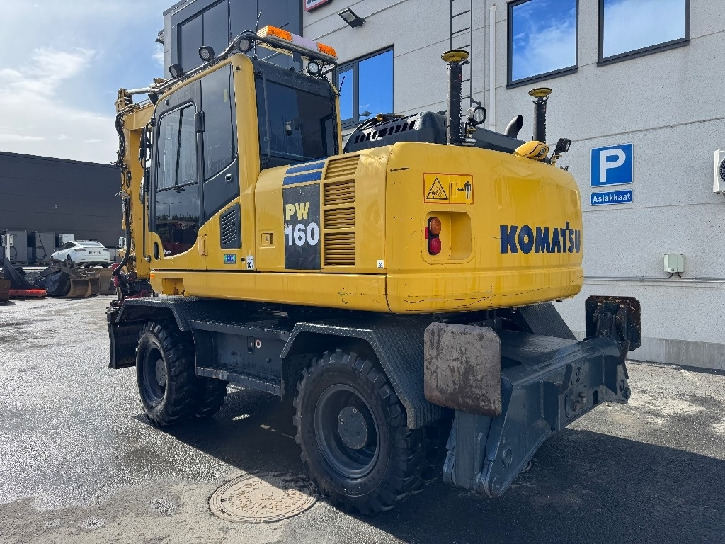 Komatsu PW160-8 PYÖRITTÄJÄLLÄ - Hjulgraver: bilde 3 Komatsu PW160-8 PYÖRITTÄJÄLLÄ - Hjulgraver: bilde 3