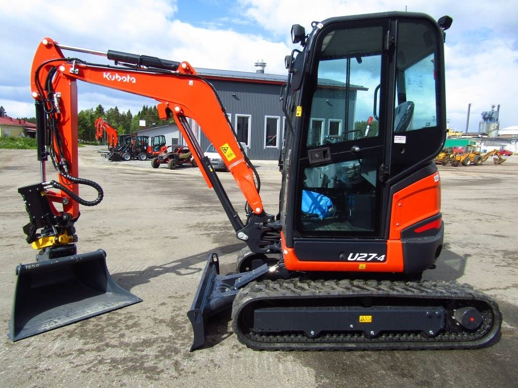 Kubota U27-4 UUSI, PYÖRITTÄJÄLLÄ - Minigraver: bilde 1 Kubota U27-4 UUSI, PYÖRITTÄJÄLLÄ - Minigraver: bilde 1