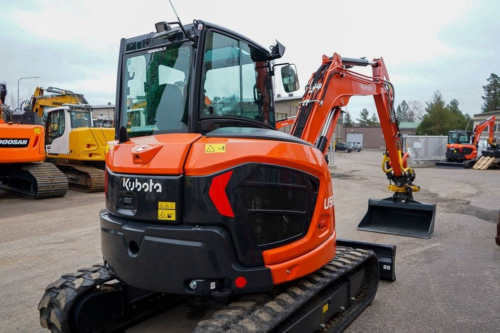 Minigraver Kubota U56-5 VALMIIKSI VARUSTELTU: bilde 7