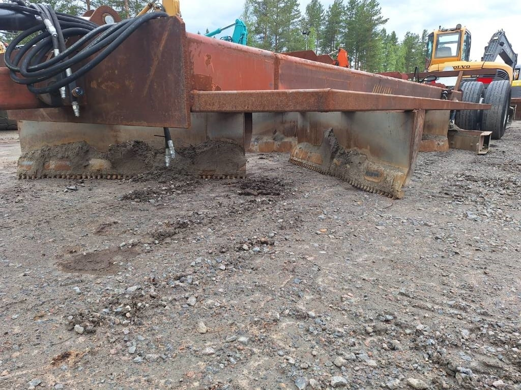 MYYTY!!SOLD!! TIELANA HYDR OMAVALMISTE - Rammestyrt dumper: bilde 2 MYYTY!!SOLD!! TIELANA HYDR OMAVALMISTE - Rammestyrt dumper: bilde 2