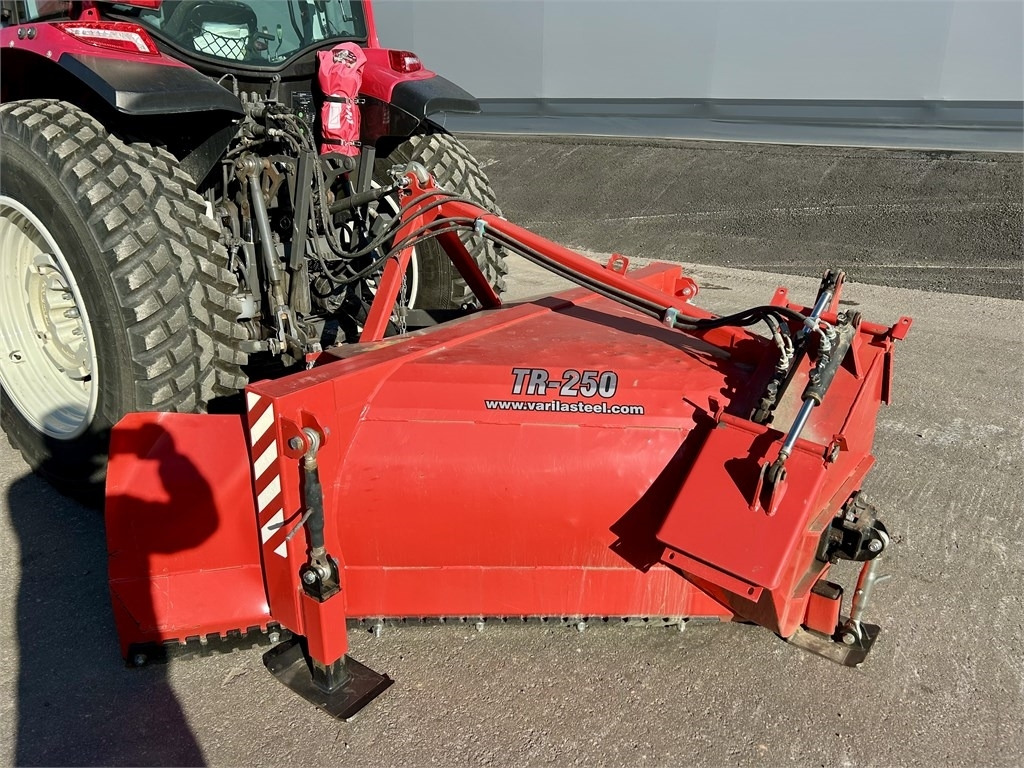 Valtra MYYTY!!SOLD!!A94 KAUHA+LUMILINKO - Traktor: bilde 5 Valtra MYYTY!!SOLD!!A94 KAUHA+LUMILINKO - Traktor: bilde 5