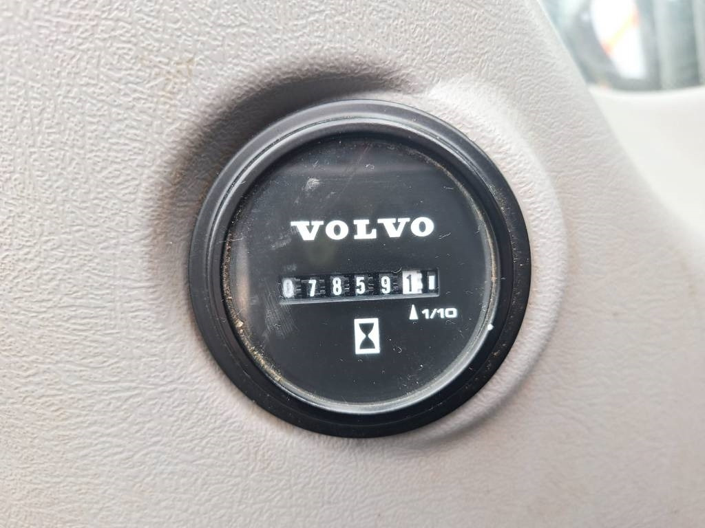 Beltegraver Volvo EC140EL PYÖRITTÄJÄLLÄ: bilde 12