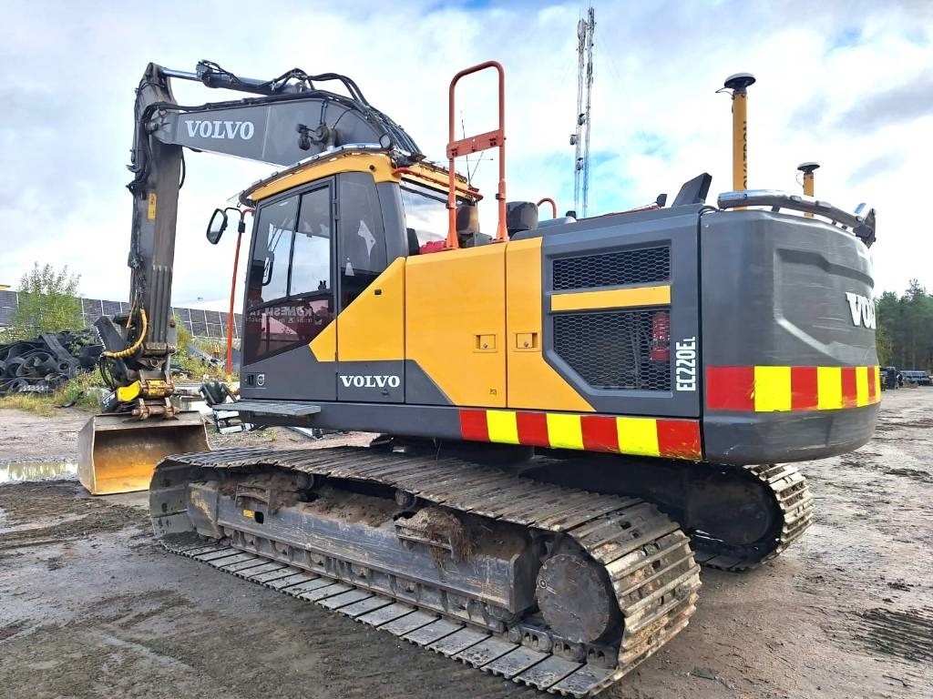 Volvo EC220EL HUIPPUVARUSTEILLA - Beltegraver: bilde 2 Volvo EC220EL HUIPPUVARUSTEILLA - Beltegraver: bilde 2