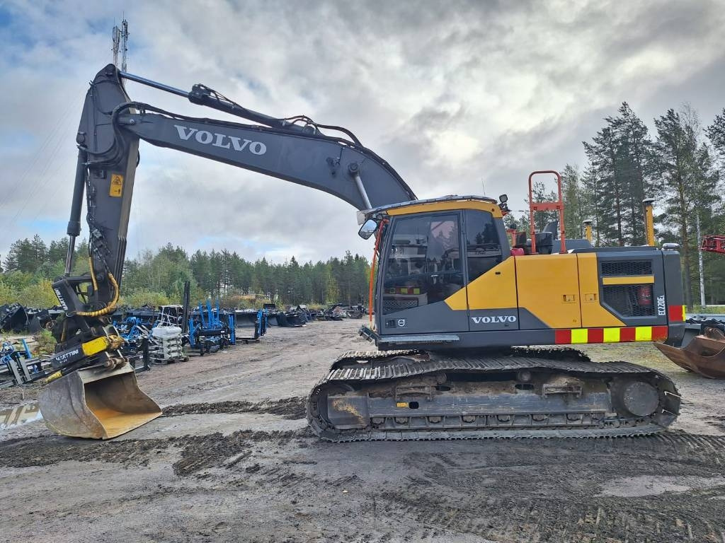 Volvo EC220EL HUIPPUVARUSTEILLA - Beltegraver: bilde 1 Volvo EC220EL HUIPPUVARUSTEILLA - Beltegraver: bilde 1
