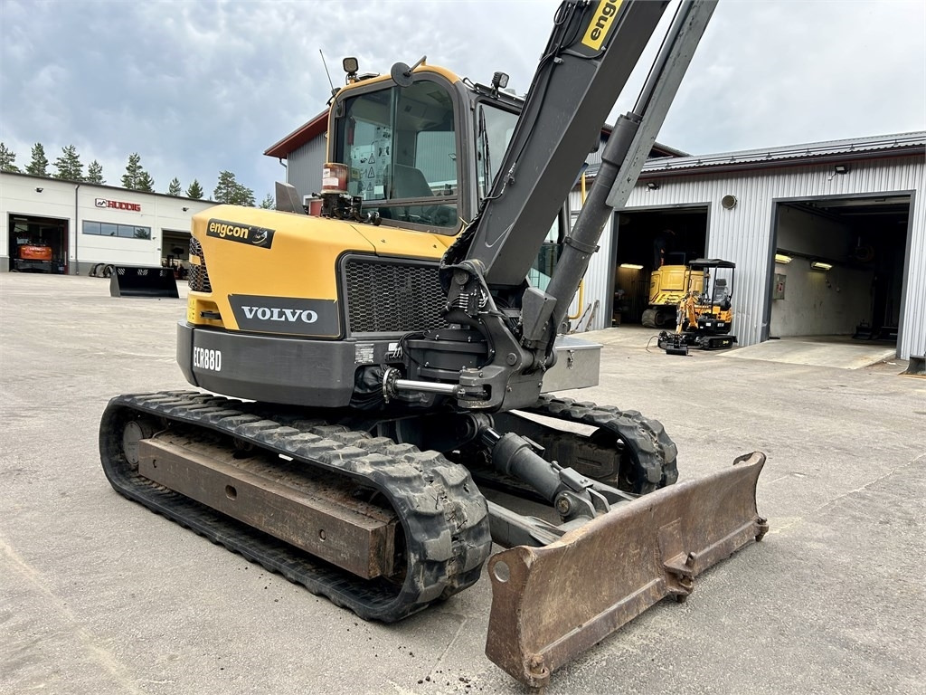 Minigraver Volvo MYYTY! SOLD! ECR88D + TYÖLAITTEET: bilde 6