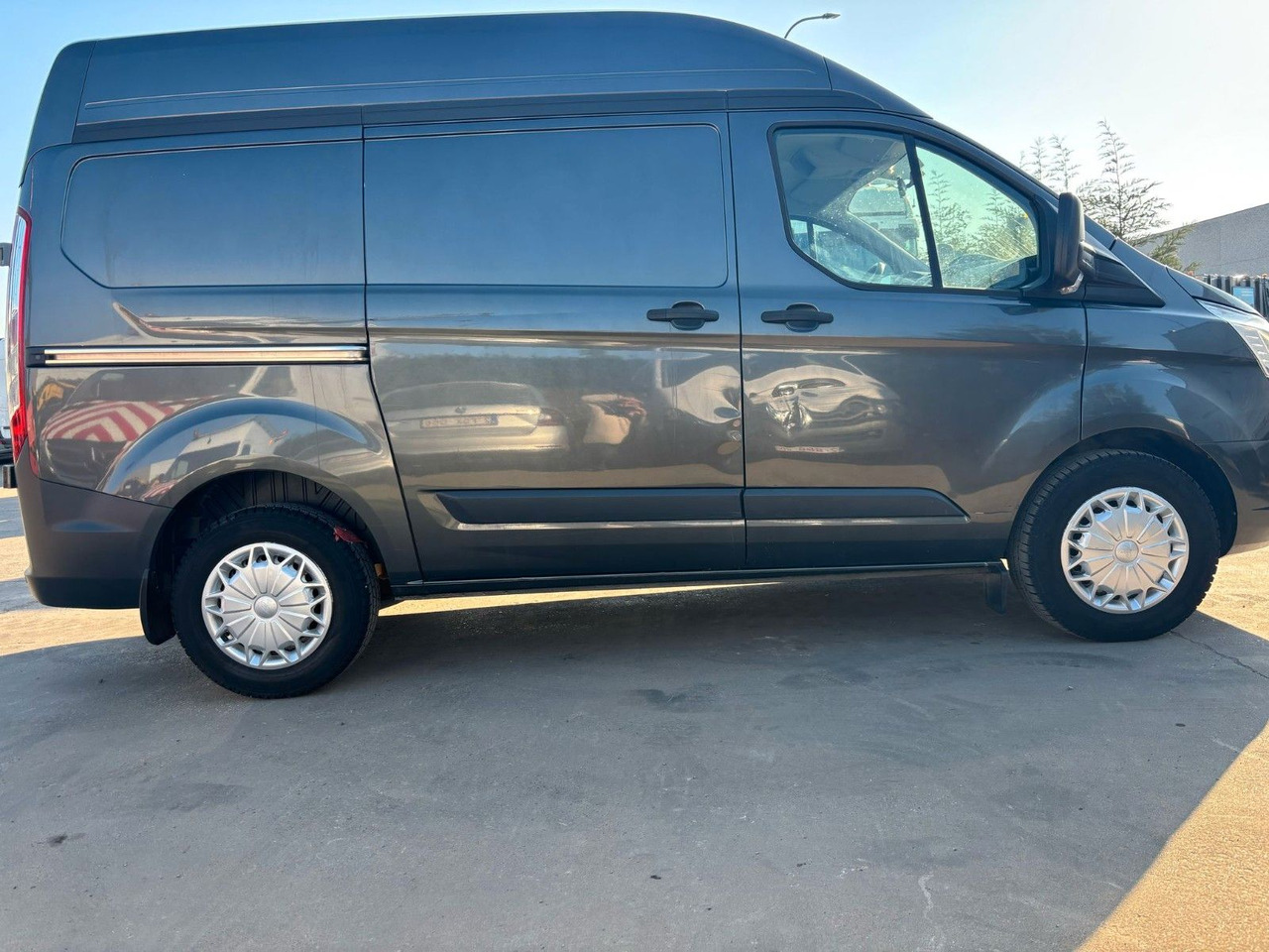 Ford Transit Custom 2.2TDCI. Motor Defekt! - Små varebil: bilde 2 Ford Transit Custom 2.2TDCI. Motor Defekt! - Små varebil: bilde 2