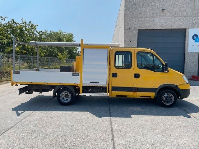 Iveco Daily 50C15. 3.0HPT. LKW 3500kg. - Varebil med plan, Varebil med dobbelt førerhus: bilde 1 Iveco Daily 50C15. 3.0HPT. LKW 3500kg. - Varebil med plan, Varebil med dobbelt førerhus: bilde 1