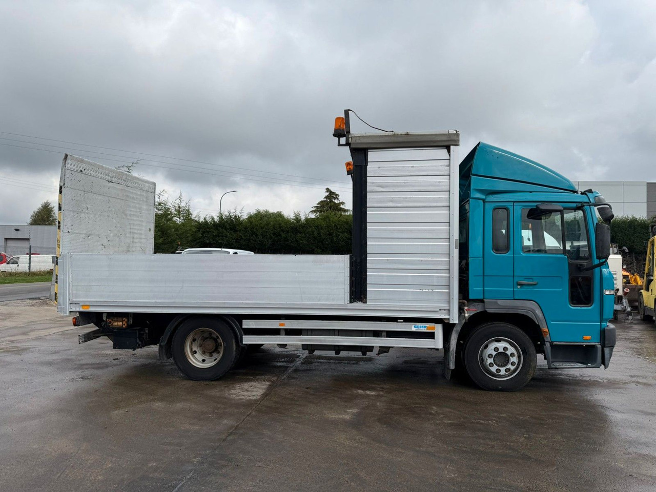 Volvo FL6-250. ALU Pritsche 5.00m. LBW. Klima. - Planbil: bilde 2 Volvo FL6-250. ALU Pritsche 5.00m. LBW. Klima. - Planbil: bilde 2