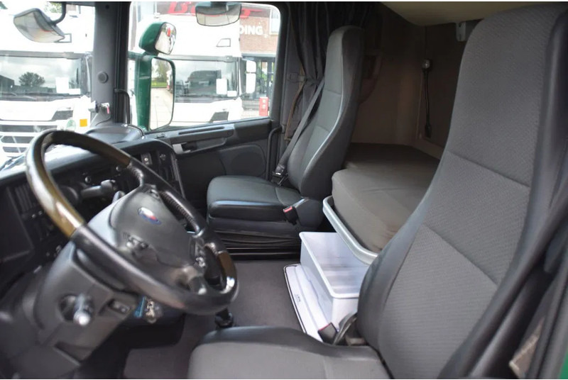 Scania R520 HL V8 8x2 - EURO 6 - MANUAL - RETARDER - WHEELBASE: 510 cm - 10 TONS FRONT AXLE - XENON - - Container-transport/ Vekselflak lastebil: bilde 4 Scania R520 HL V8 8x2 - EURO 6 - MANUAL - RETARDER - WHEELBASE: 510 cm - 10 TONS FRONT AXLE - XENON - - Container-transport/ Vekselflak lastebil: bilde 4
