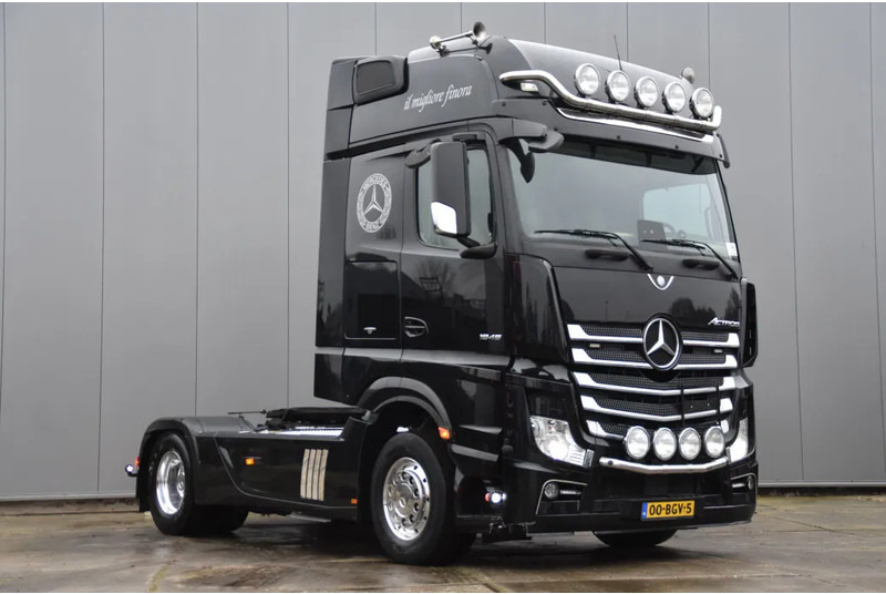 Mercedes-Benz Actros 1945 4x2 - EURO 6 - 842 TKM - PARK. AIRCO - CAMERA - 2 x FUEL TANKS - ALCOA'S - XENON - TOP CONDITION - - Trekkvogn: bilde 1 Mercedes-Benz Actros 1945 4x2 - EURO 6 - 842 TKM - PARK. AIRCO - CAMERA - 2 x FUEL TANKS - ALCOA'S - XENON - TOP CONDITION - - Trekkvogn: bilde 1