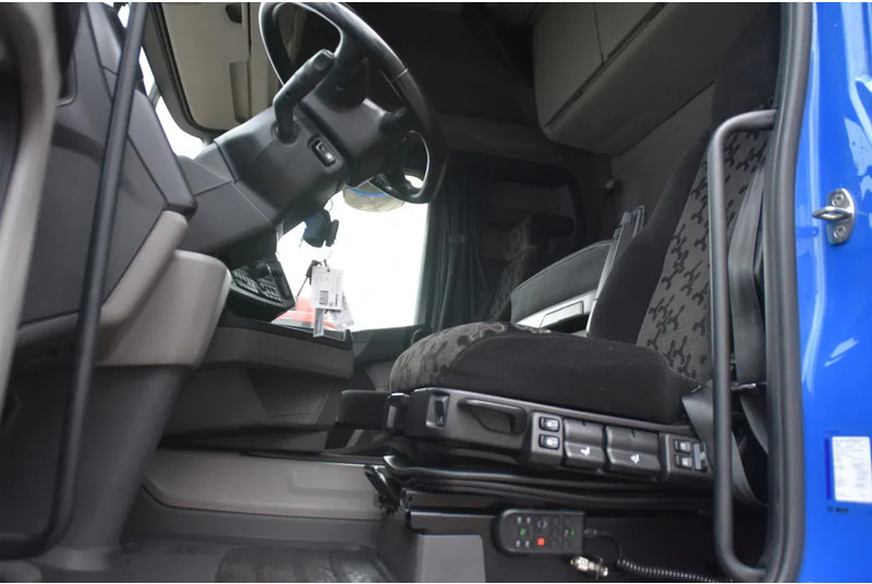 Scania R460 NGS 4x2 - SUPER - RETARDER - 319 TKM - PARK. AIRCO - ACC - NAVI - 2 x FUEL TANKS - TOP CONDITION - - Trekkvogn: bilde 4 Scania R460 NGS 4x2 - SUPER - RETARDER - 319 TKM - PARK. AIRCO - ACC - NAVI - 2 x FUEL TANKS - TOP CONDITION - - Trekkvogn: bilde 4