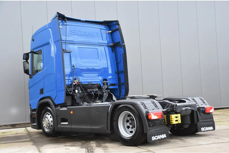 Scania R460 NGS 4x2 - SUPER - RETARDER - 324 TKM - PARK. AIRCO - ACC - NAVI - 2 x FUEL TANKS - TOP CONDITION - - Trekkvogn: bilde 3 Scania R460 NGS 4x2 - SUPER - RETARDER - 324 TKM - PARK. AIRCO - ACC - NAVI - 2 x FUEL TANKS - TOP CONDITION - - Trekkvogn: bilde 3