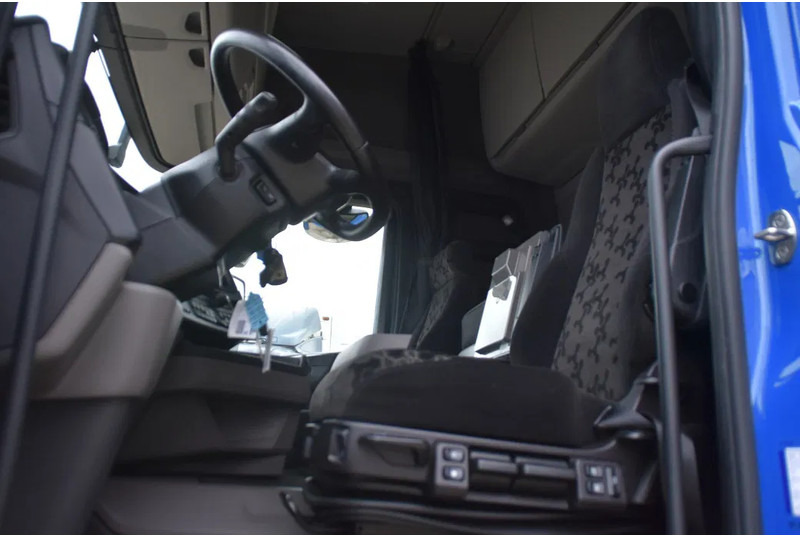 Scania R460 NGS 4x2 - SUPER - RETARDER - 324 TKM - PARK. AIRCO - ACC - NAVI - 2 x FUEL TANKS - TOP CONDITION - - Trekkvogn: bilde 4 Scania R460 NGS 4x2 - SUPER - RETARDER - 324 TKM - PARK. AIRCO - ACC - NAVI - 2 x FUEL TANKS - TOP CONDITION - - Trekkvogn: bilde 4