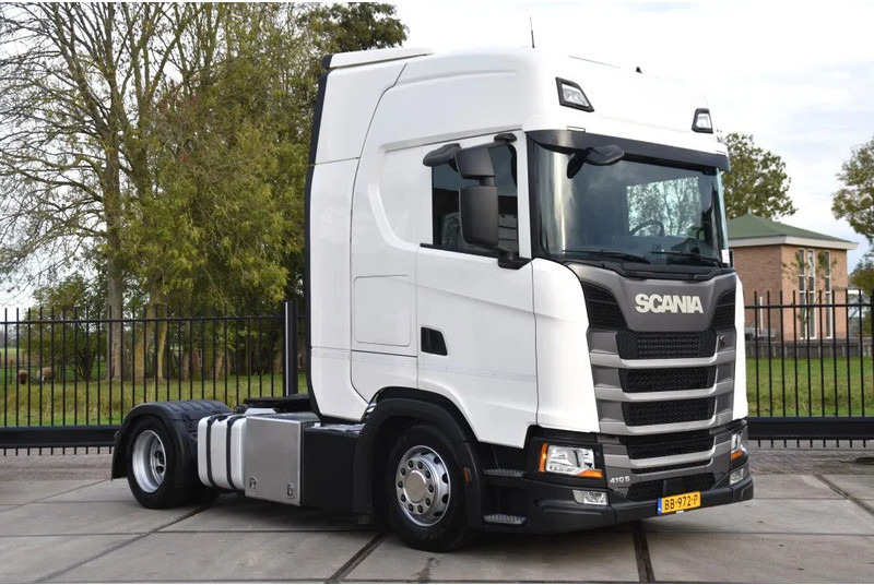 Scania S410 NGS 4x2EB MEGA 95 cm or 103 cm driving height - RETARDER - 817 TKM - FULL AIR - PARK. AIRCO - LEATHER SEATS - 2 x FUEL TANK - Trekkvogn: bilde 1 Scania S410 NGS 4x2EB MEGA 95 cm or 103 cm driving height - RETARDER - 817 TKM - FULL AIR - PARK. AIRCO - LEATHER SEATS - 2 x FUEL TANK - Trekkvogn: bilde 1
