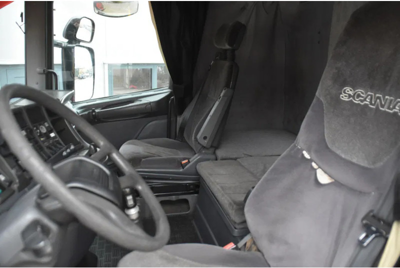 Scania T124-400 6x2 - MANUAL - OLD TACHO - WHEELBASE 390 CM - HUB REDUCTION - ALCOA'S - SLIDING FIFTH WHEEL - GOOD CONDITION - - Trekkvogn: bilde 5 Scania T124-400 6x2 - MANUAL - OLD TACHO - WHEELBASE 390 CM - HUB REDUCTION - ALCOA'S - SLIDING FIFTH WHEEL - GOOD CONDITION - - Trekkvogn: bilde 5