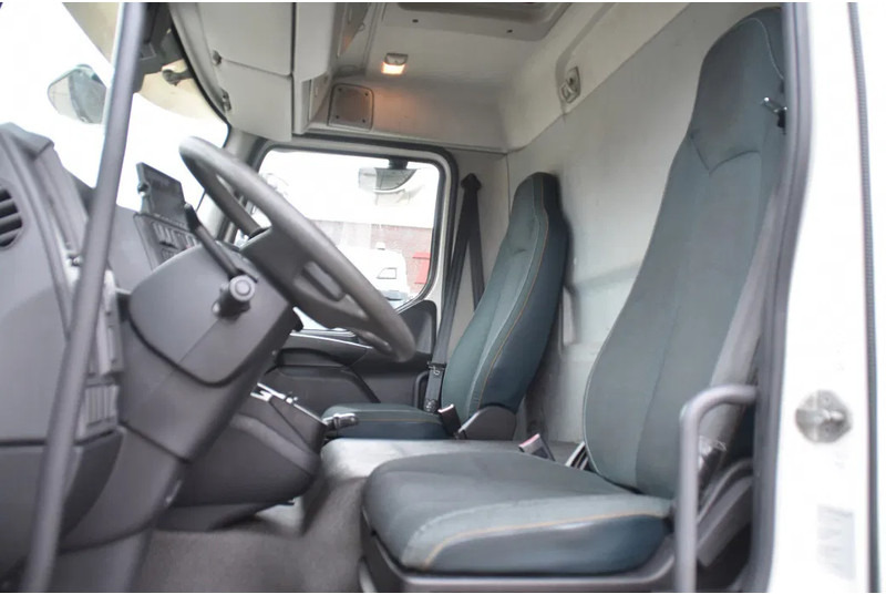 Volvo FL 280 4x2 + BOX - 312 TKM - AIRCO - DOUBLE CARGOFLOOR - ELEVATOR - REMOTE CONTROL - CAMERA - - Skapbil: bilde 4 Volvo FL 280 4x2 + BOX - 312 TKM - AIRCO - DOUBLE CARGOFLOOR - ELEVATOR - REMOTE CONTROL - CAMERA - - Skapbil: bilde 4