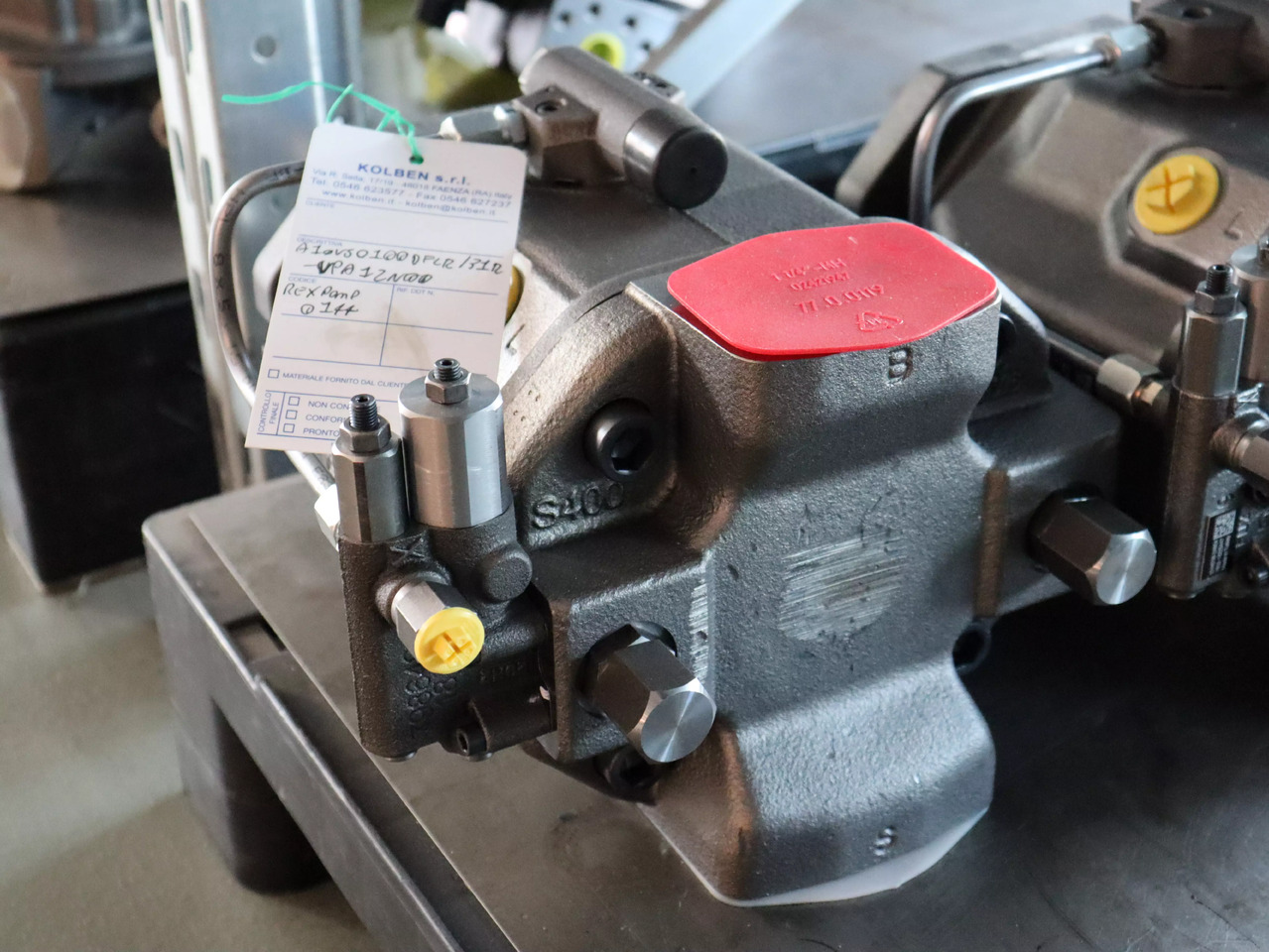 REXROTH A10VSO100DFLR/31R-VPA12N00 - Hydraulisk pumpe for Bygg og anlegg: bilde 2 REXROTH A10VSO100DFLR/31R-VPA12N00 - Hydraulisk pumpe for Bygg og anlegg: bilde 2