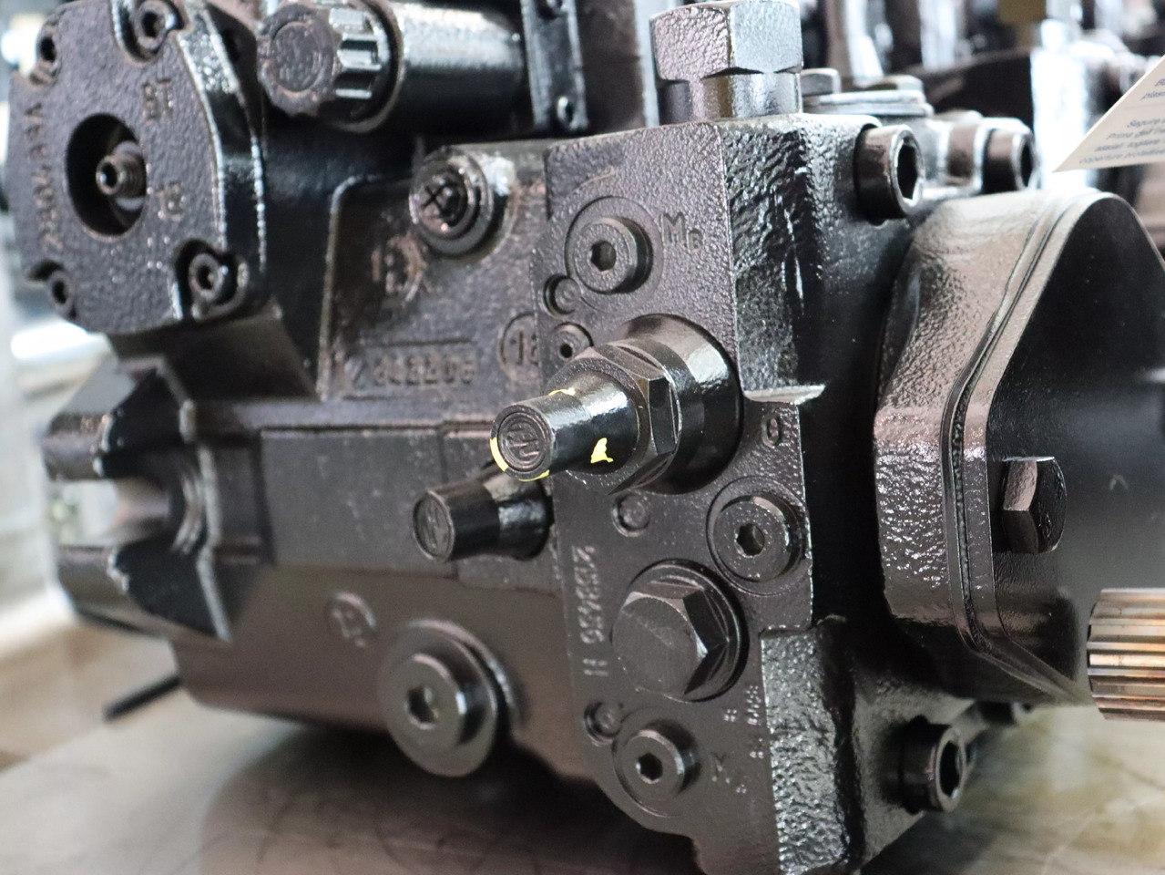 REXROTH A4VG56DA1D7/32R-NZC02F043SH-S - Hydraulisk pumpe for Bygg og anlegg: bilde 2 REXROTH A4VG56DA1D7/32R-NZC02F043SH-S - Hydraulisk pumpe for Bygg og anlegg: bilde 2