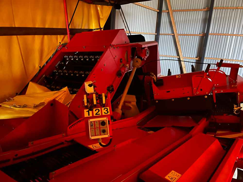 Grimme SE 140-UB - Tresker: bilde 5 Grimme SE 140-UB - Tresker: bilde 5