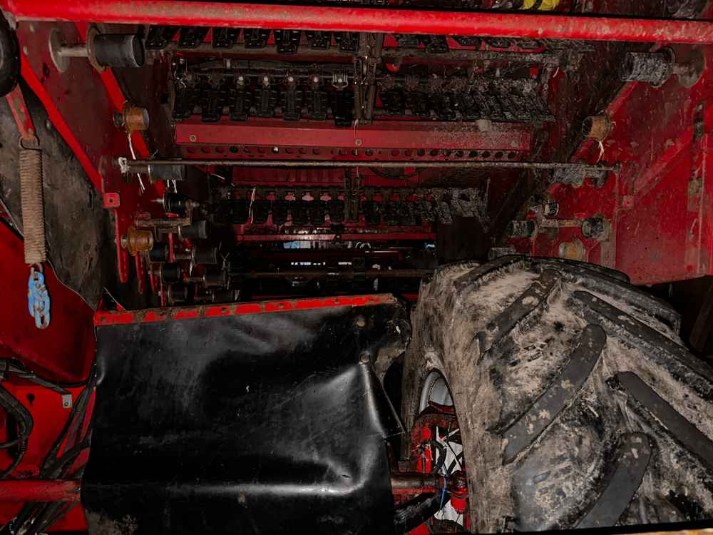 Grimme SE 170-60-UB XXL - Tresker: bilde 4 Grimme SE 170-60-UB XXL - Tresker: bilde 4