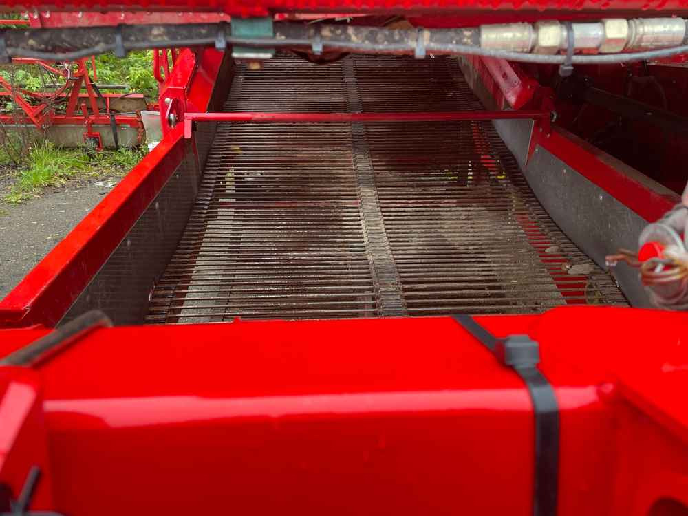 Grimme SE 260-UB - Tresker: bilde 5 Grimme SE 260-UB - Tresker: bilde 5