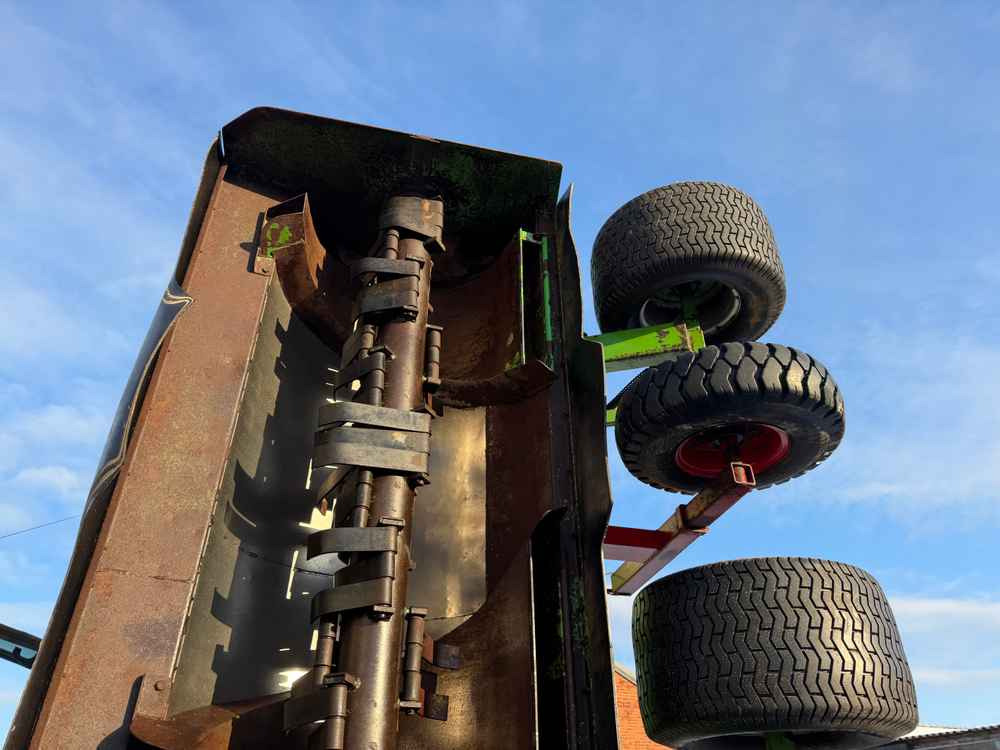 Baselier HFT8LKB730 2LKB220 - Tresker: bilde 3 Baselier HFT8LKB730 2LKB220 - Tresker: bilde 3