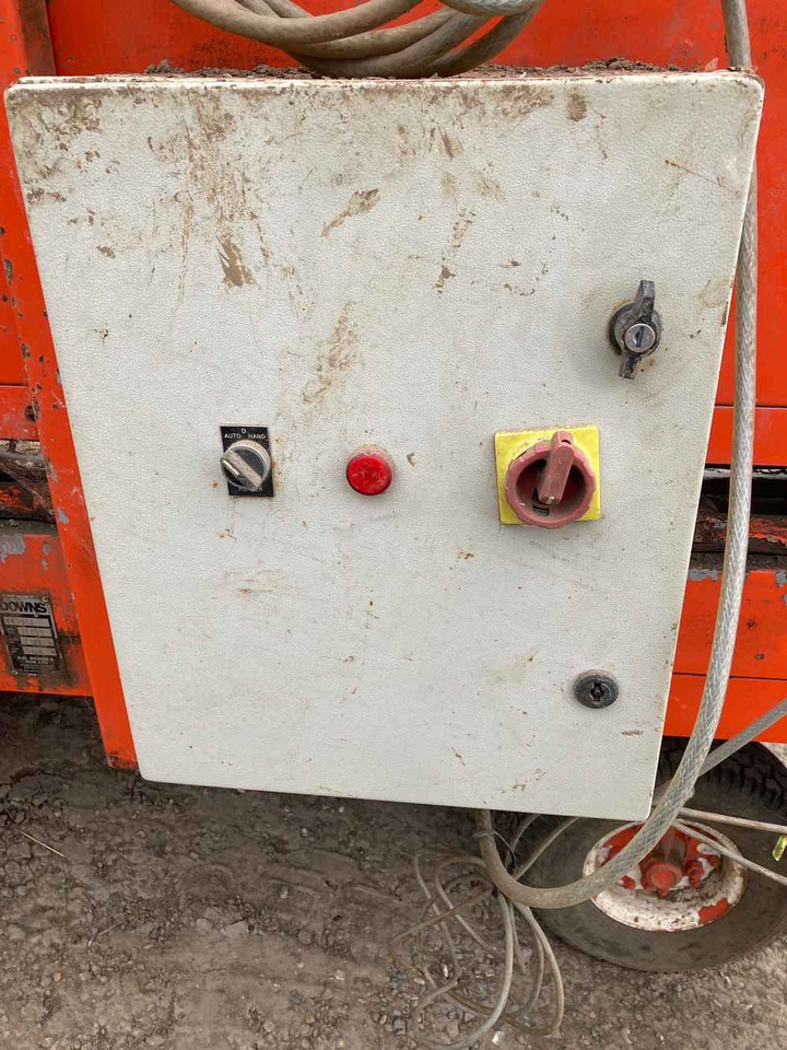 Downs Super Charger/ Expansion Hopper - Lagringsutstyr: bilde 3 Downs Super Charger/ Expansion Hopper - Lagringsutstyr: bilde 3