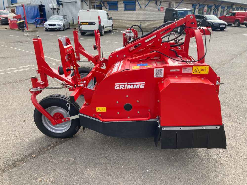Tresker Grimme Grimme HT 210 Front Mounted Self-Propelled Topper: bilde 10