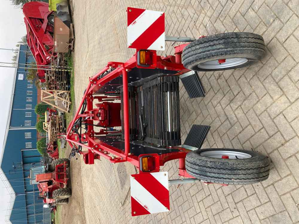 Tresker Grimme Grimme WH100 Single Row Potato Windrower: bilde 16 Tresker Grimme Grimme WH100 Single Row Potato Windrower: bilde 16